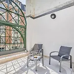Fluma - 2 Et Terrasse A Halles *