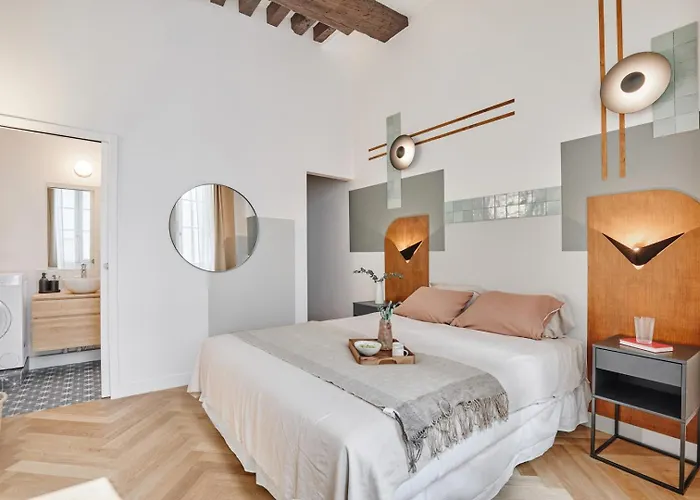 Fluma - 2 Et Terrasse A Halles *