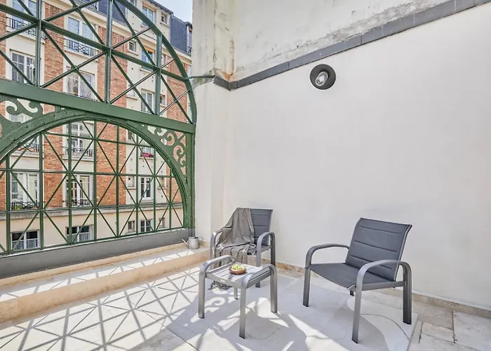 Fluma - 2 Et Terrasse A Halles *